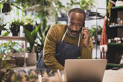 https://entrepreneuriallawadvisors.com/wp-content/uploads/2024/11/Small-Business-Owners-1.png
